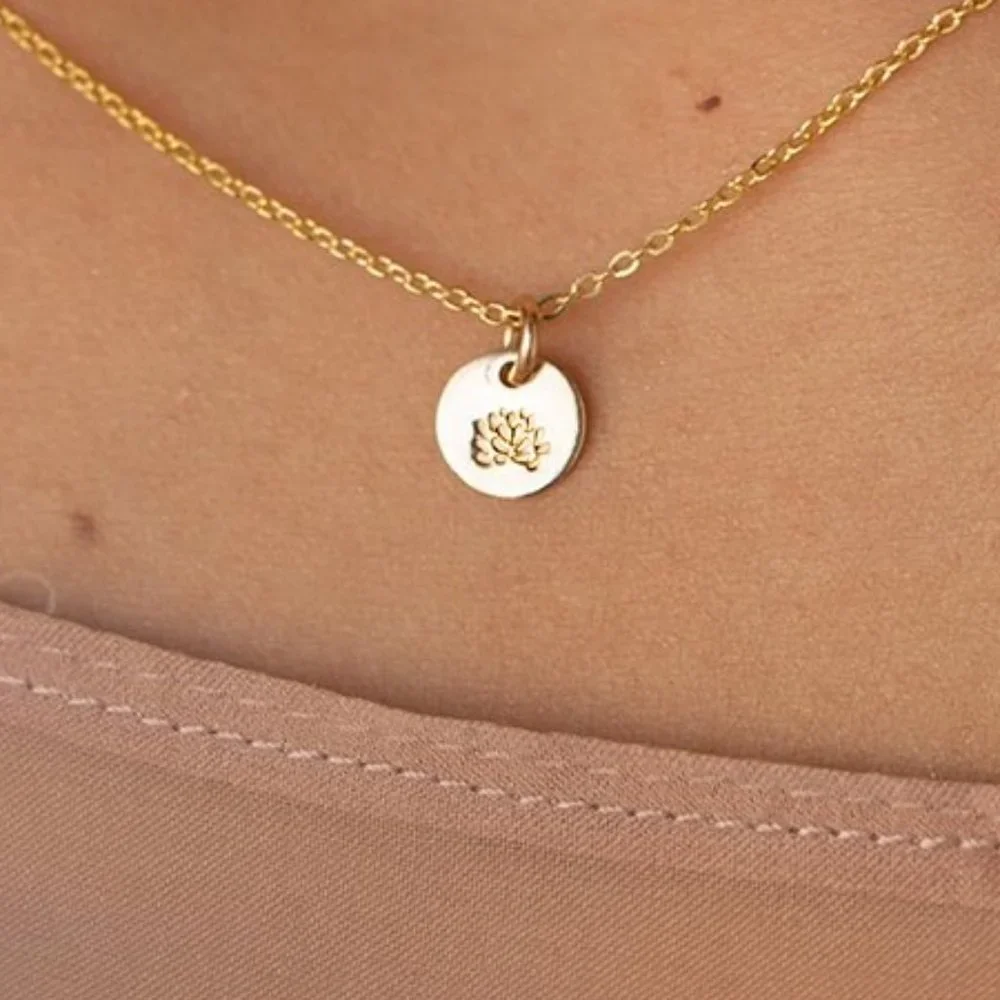November Chrysanthemum Birth Flower Charm Necklace - Picture 5 of 13